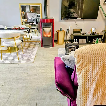 Maison Romantique Entre Deux Fleuves Homestay *